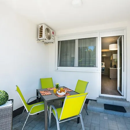 Blue Appartman شيوفوك